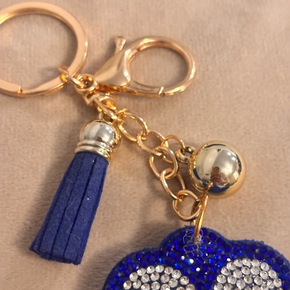 Blue Silver & Gold Tone Paw Keychain NEW - Picture 3 of 5